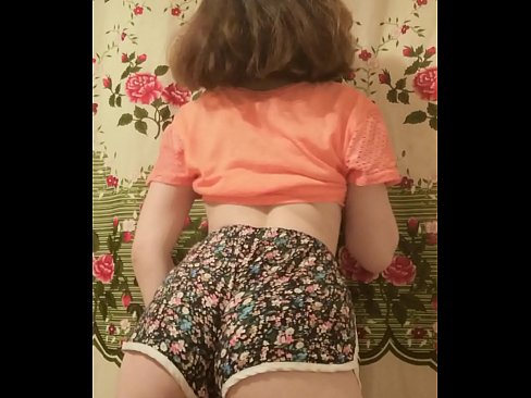 ❤️ Сексуалды жас сәби камерада шорттарын шешіп жатыр Секс kk.nicepornphotos.ru